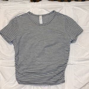 NWOT Lululemon work out crop top!